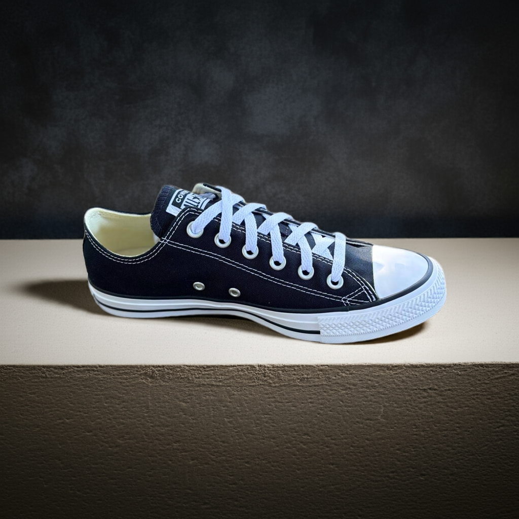 Converse Unisex Black Low