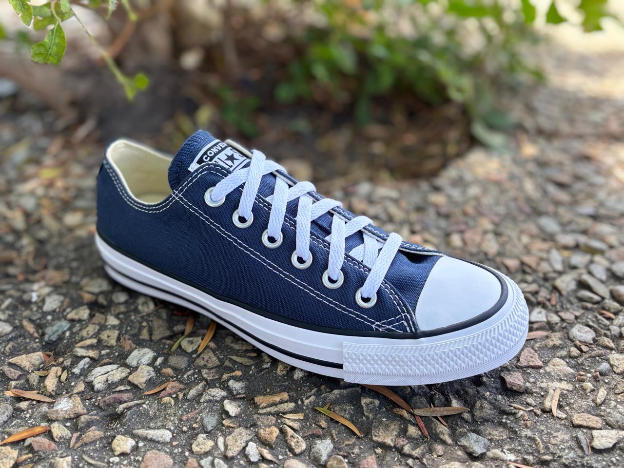 Converse Unisex Navy Low