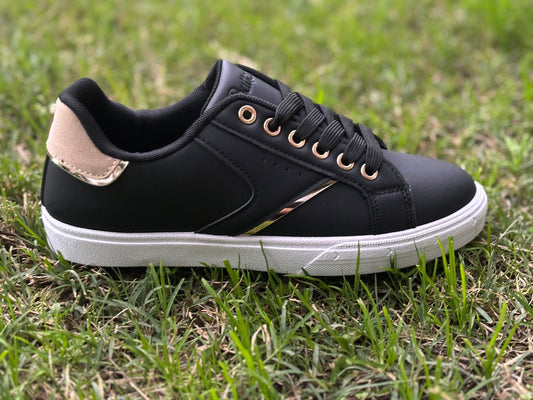 Butterfly Feet Phoenix 1 Black
